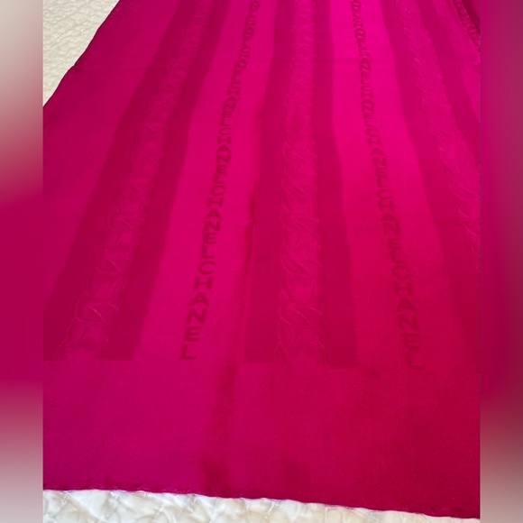 CHANEL Fuchsia Silk Scarf - 32.5” x 33.5” - Picture 4 of 13
